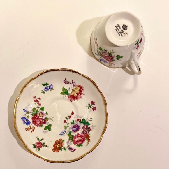 Royal Albert Barbara Ann Footed Cup & Saucer - Picture 3 of 5